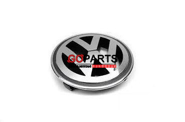 09-17 VW - ემბლემა (წინა)