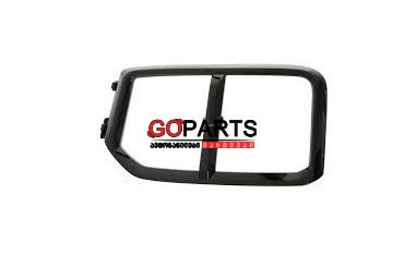 20- OUTLANDER Sport - ბამპერის სანისლეს ბუდე (მარცხენა)